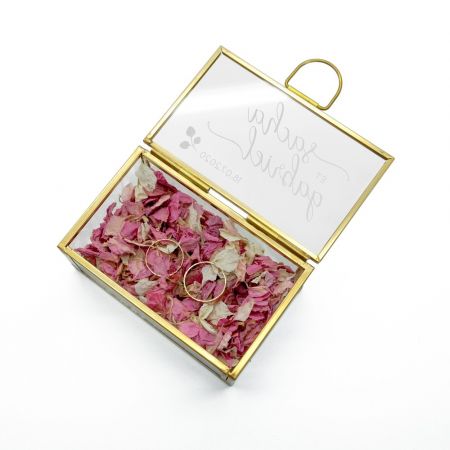 Boîte à alliances en verre...