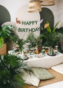 Assiettes d'anniversaire Dinosaures, 18x18 cm, mix