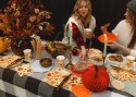 Assiettes en papier Citrouilles et glands, 23 cm, orange