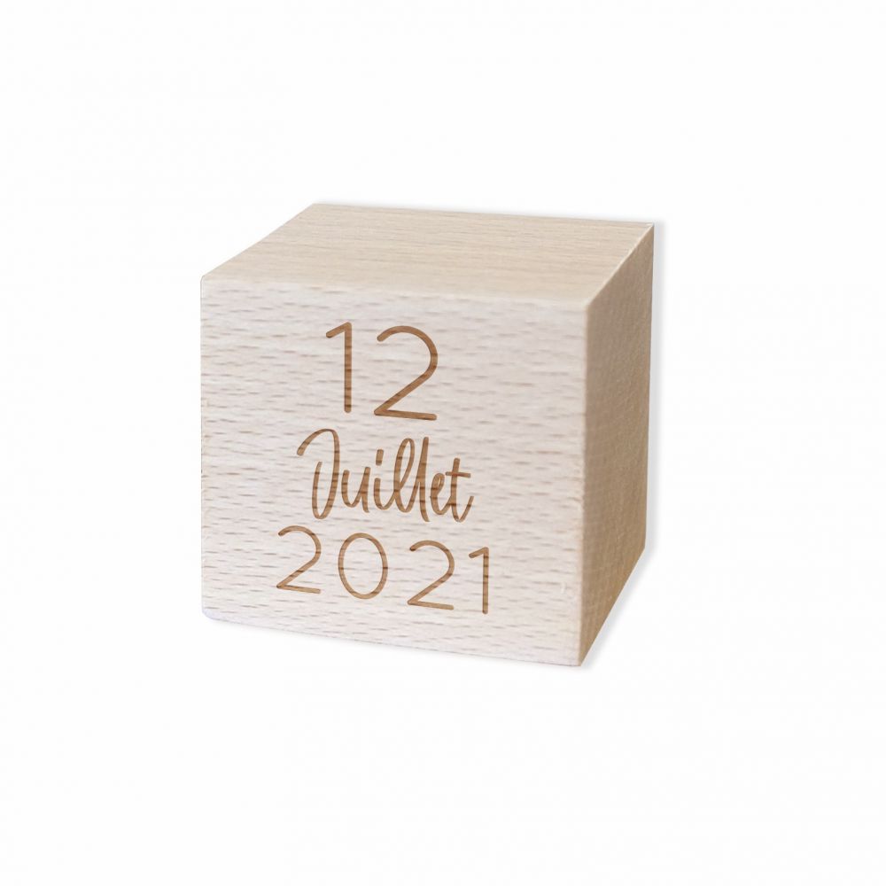 Cube en bois personnalisable naissance "Date"