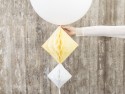 Diamant en papier de soie, crème, 30 cm