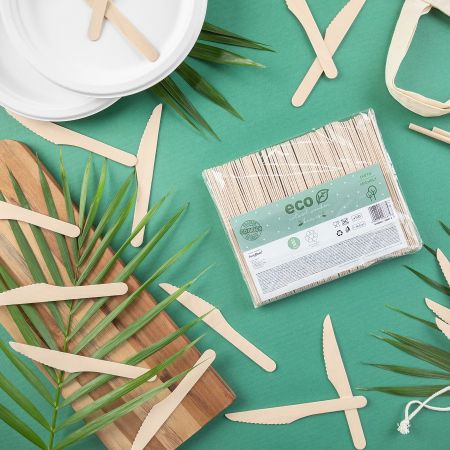 100 Couteaux en bois