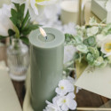 Bougie LED cylindrique "vert sauge" - 15 cm
