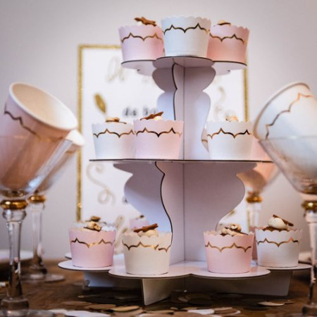 Support à gâteaux en carton...