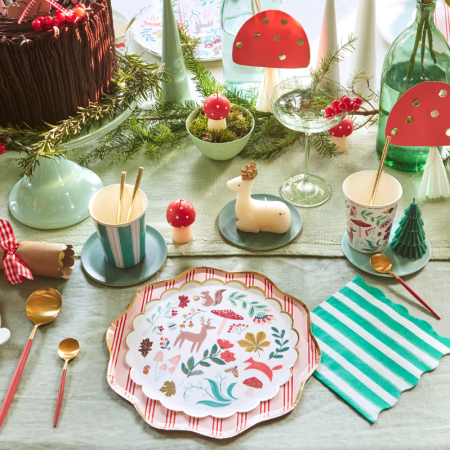 8 assiettes "forêt...