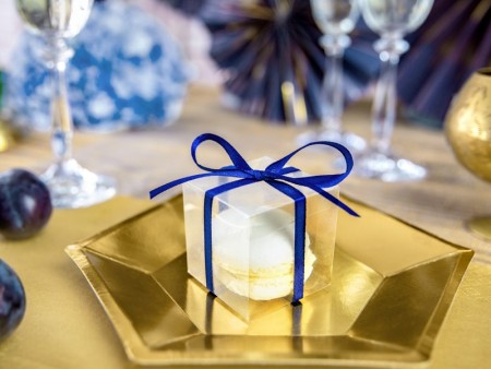 10 Boîtes carrées...