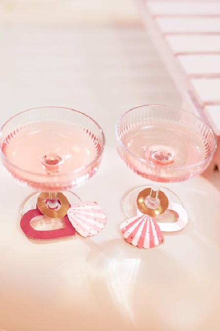 10 Marqueurs de verre cœurs