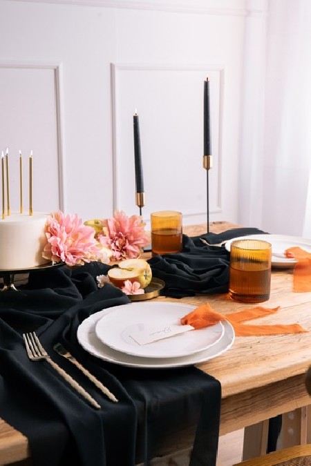 Chemin de table en chiffon...